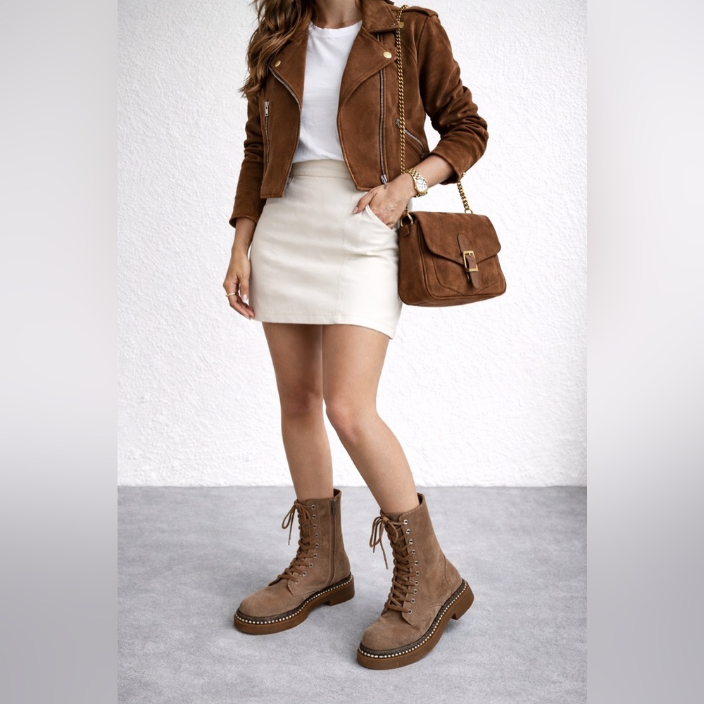 Vince Camuto Women’s Leather Jeweled Branda Ankle Boots Sable Size 9 Medium